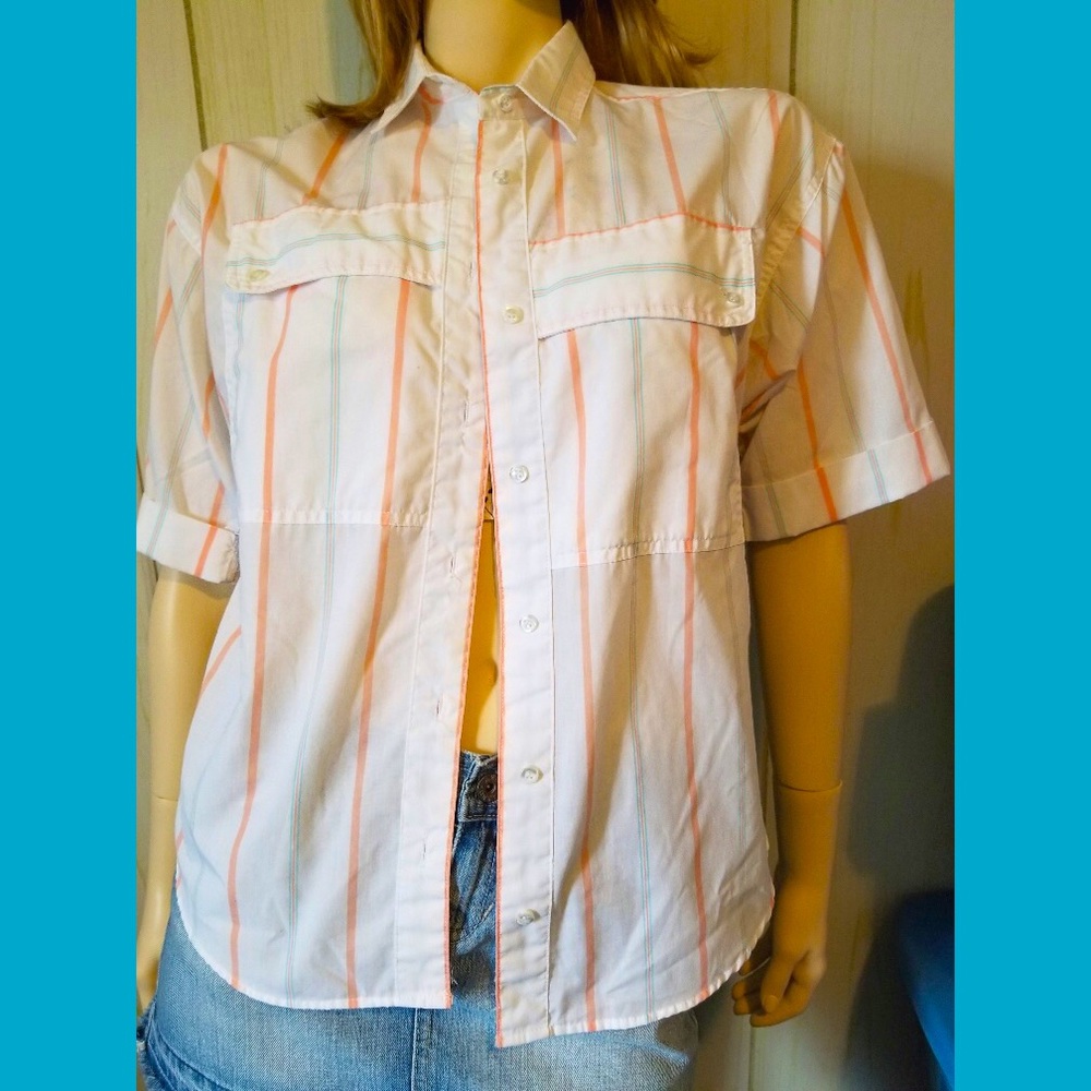 Vintage 80s Pinstripes Cool Casual Button down Cotton Shirt